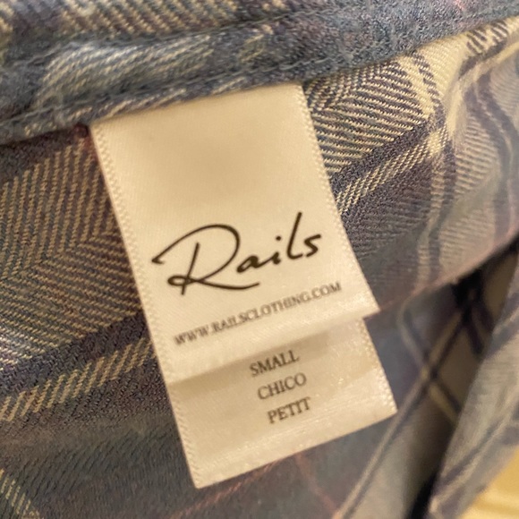 Rails plaid button down shirt size small - Picture 2 of 3